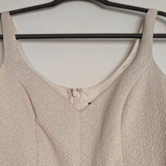 Vintage mini dress-with pockets! - Picture 3 of 8